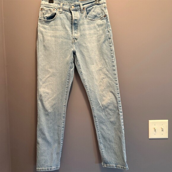 Levi’s Denim - Levi’s 501 Jeans Womens 30x30 Light Wash Straight Leg Button Fly Blue